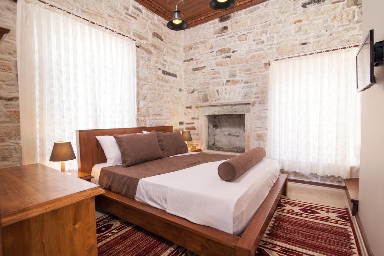 1922 Hotel Yenifoca Exteriér fotografie